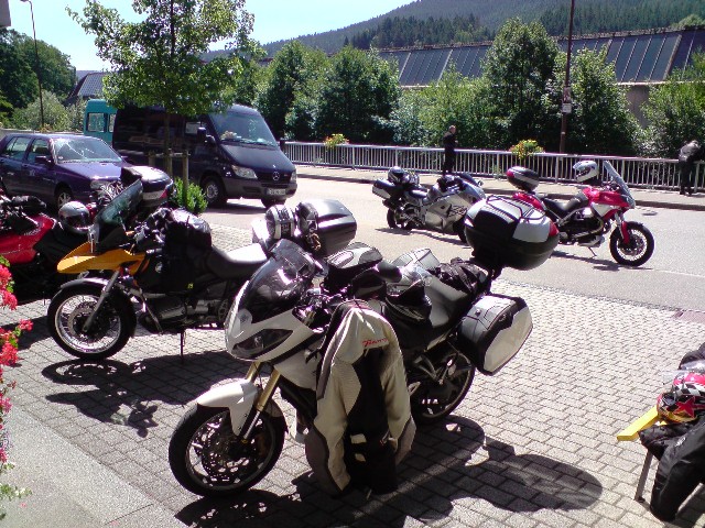 640x480 pixels (139K)